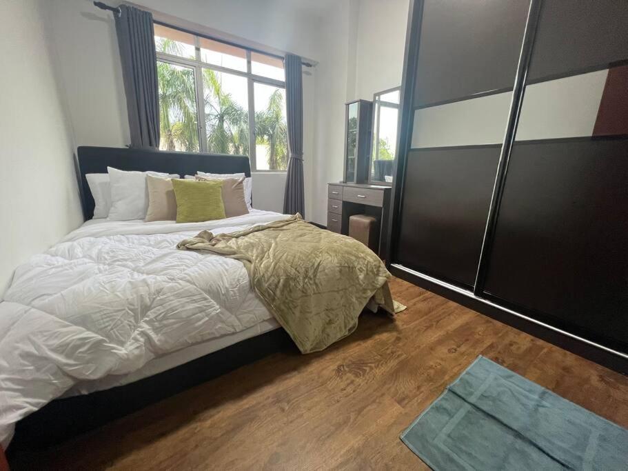 Glory Beach Aparment 2 Bedroom Port Dickson Exterior photo