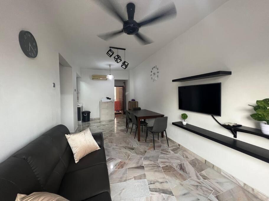 Glory Beach Aparment 2 Bedroom Port Dickson Exterior photo